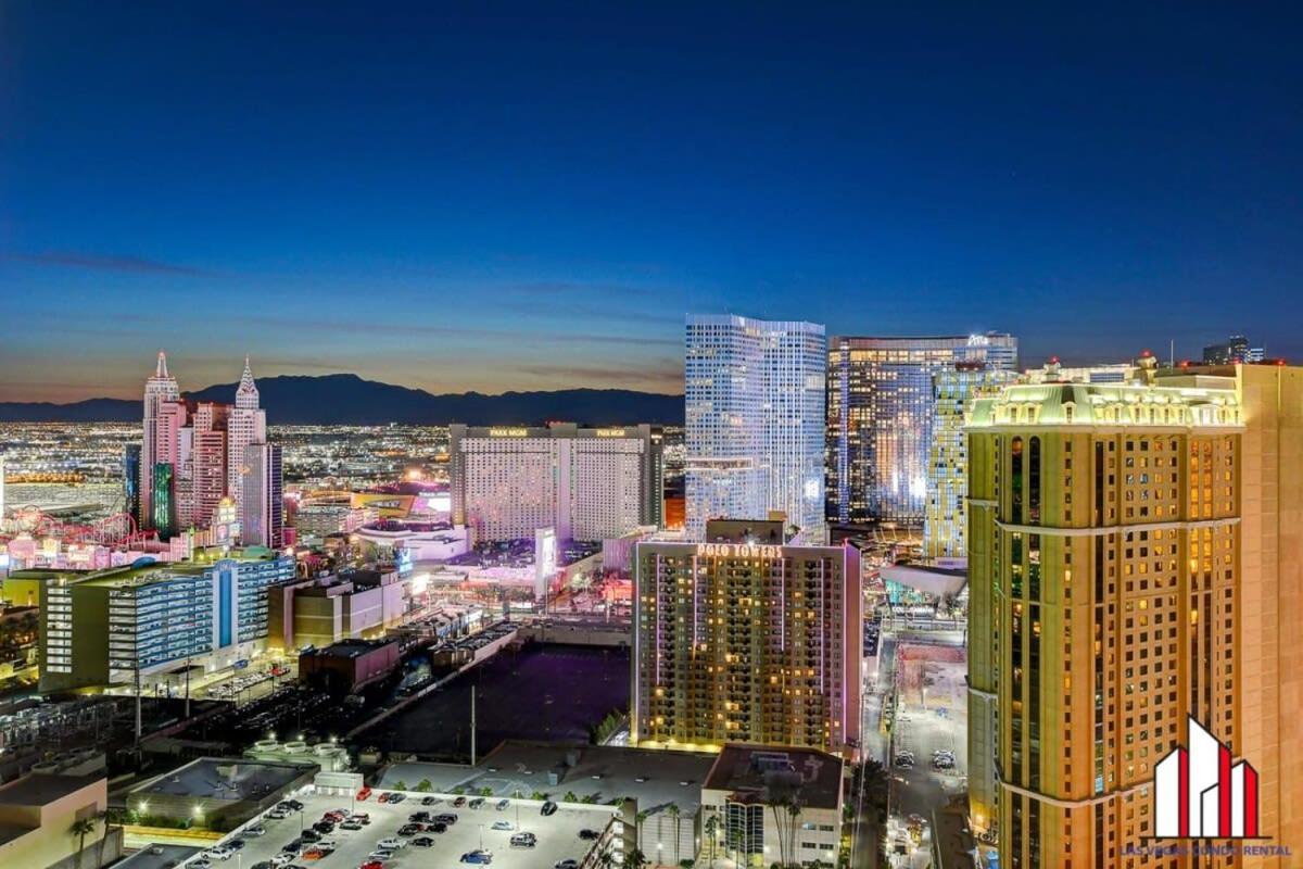 Mgm Signature-33-709 F1 Track & Strip View Balcony Las Vegas Exterior foto